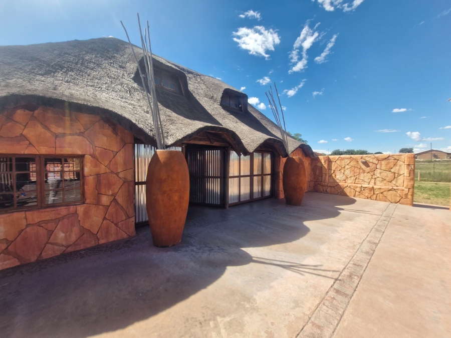10 Bedroom Property for Sale in Kathu Northern Cape